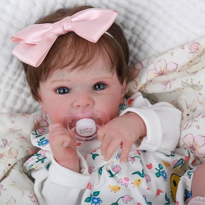 WOOROY Realistic Reborn Baby Dolls - 18 Inch Lifelike Newborn Baby Dolls Girl Real Life Soft Body Baby Doll Gift Toy with Feeding Accessories for Kids Age 3+