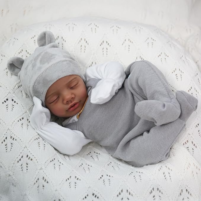 WOOROY Realistic Reborn Baby Dolls Black - 18 Inch Real Life Baby Doll African American Real Baby Boy, Lifelike Newborn Baby Doll Poseable Soft Body, Gift Set with Accessories for Kids Aged 3+