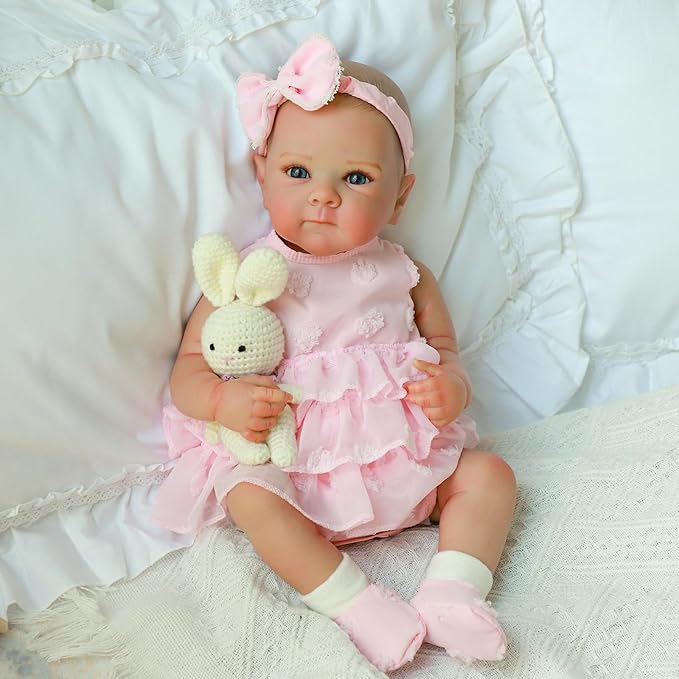 WOOROY Reborn Baby Dolls - 20 Inch Realistic Baby Doll Real Life Baby Dolls Lifelike Newborn Baby Doll Girl with Soft Full Vinyl Body and Accessories can Swimming Baby Dolls for 3+ Years Old Kids Gifts