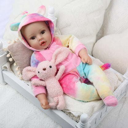 Lifelike Baby Dolls Girl, 18 inch Large Realistic Sweet Soft Body Baby Doll Real Life Baby Dolls Girl, with Accessories Gift for Kids Age 3 4 5 6 7 8+